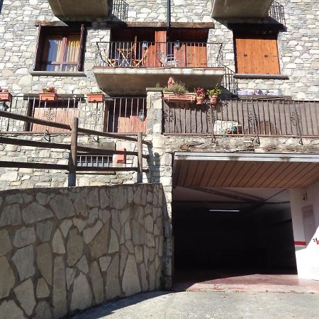 Apartamento Familiar Con Vistas Y Garage La Portiecha Leilighet Sallent de Gállego Eksteriør bilde