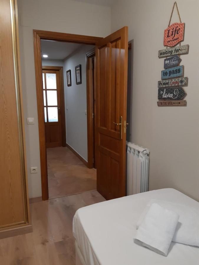 Apartamento Familiar Con Vistas Y Garage La Portiecha Leilighet Sallent de Gállego Eksteriør bilde